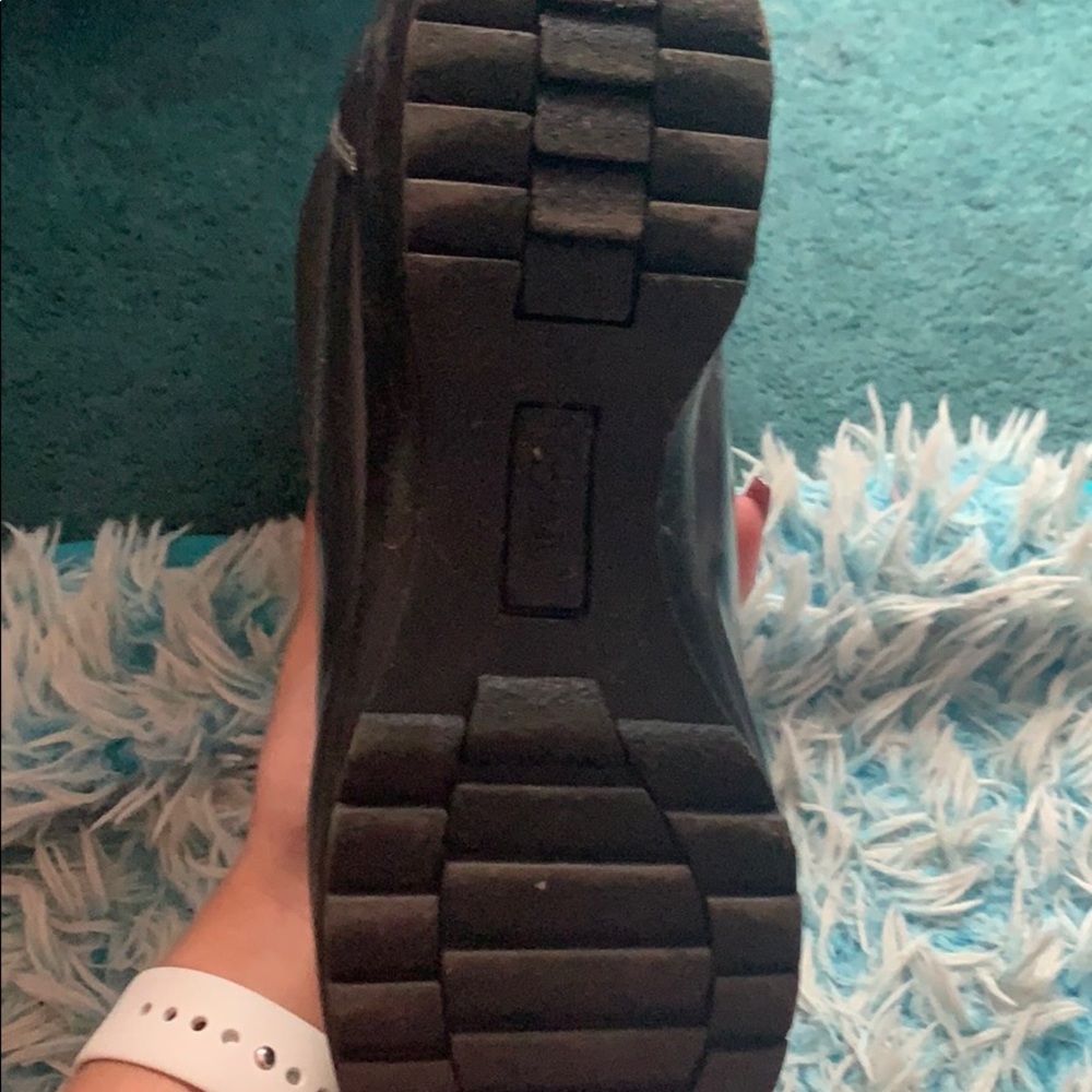 winter boots - Picture 3 of 4